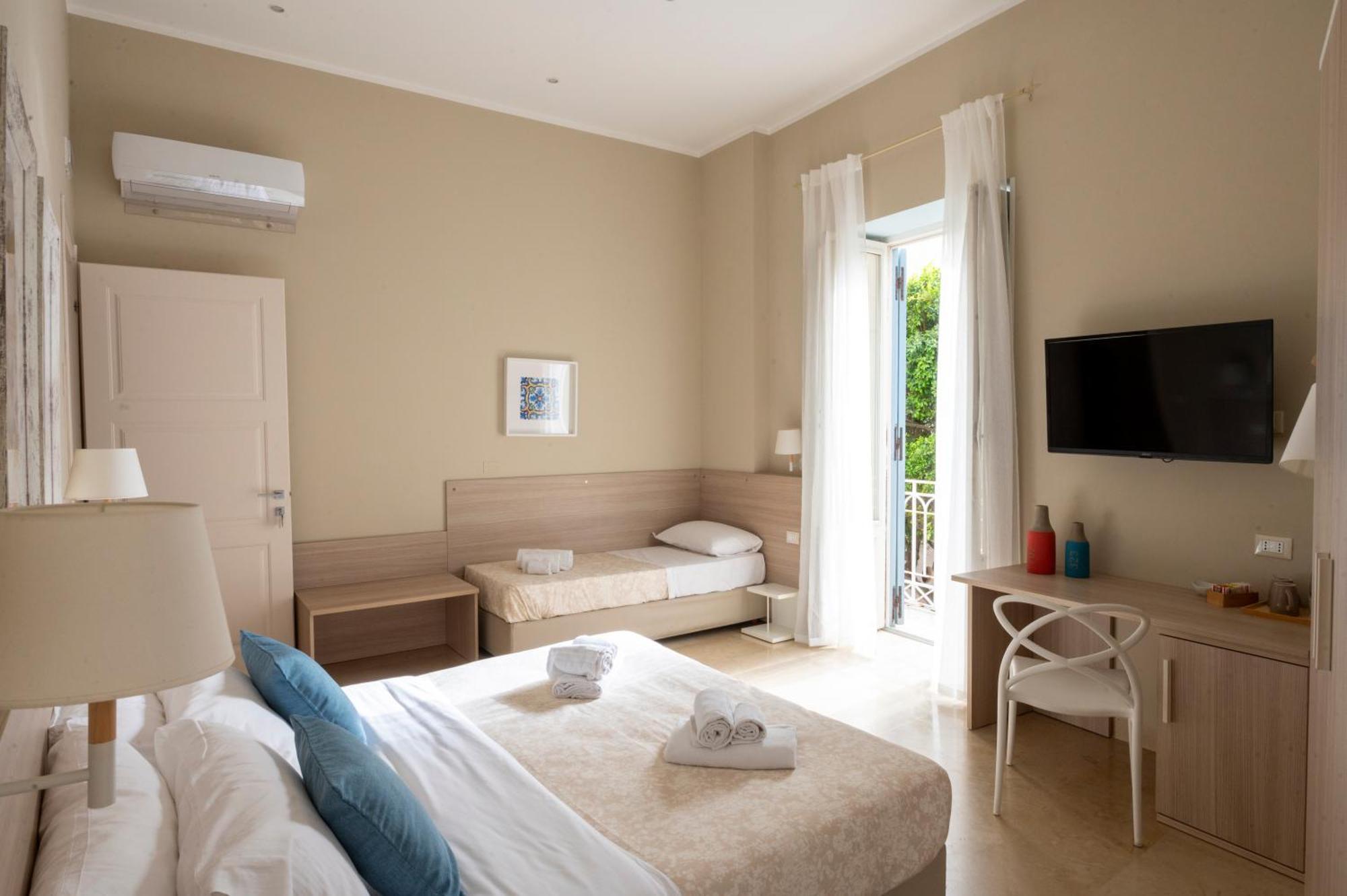 Le Mura - Charme Rooms Трапани Номер фото