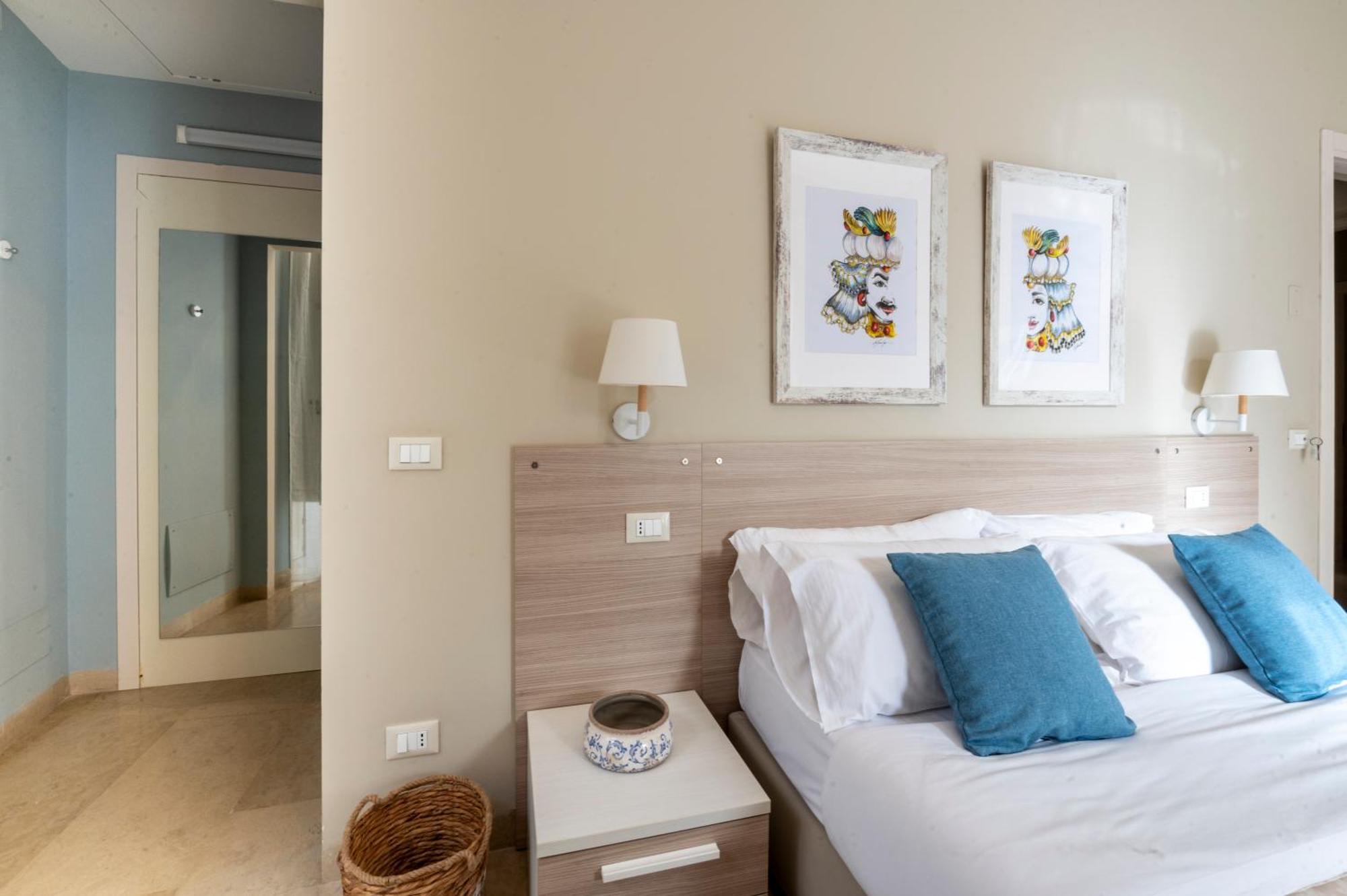 Le Mura - Charme Rooms Трапани Номер фото